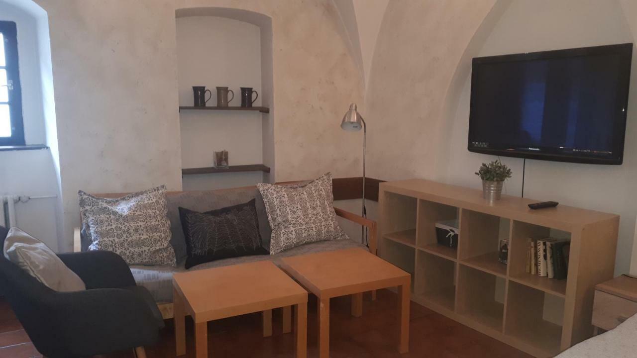 Penzion A Restaurace Modra Ruze Tabor Zewnętrze zdjęcie